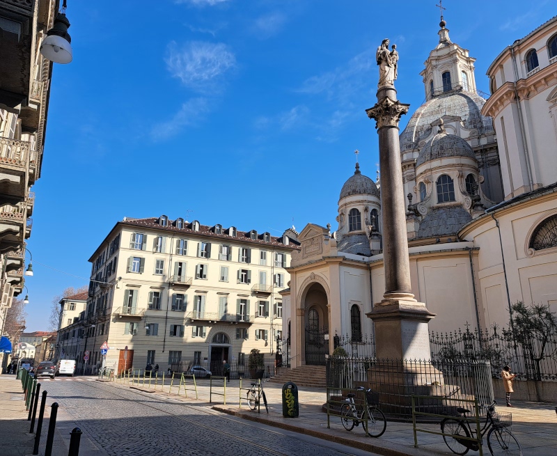 Risolviamo problemi con competenza e cortesia
